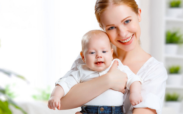 母乳喂养有哪些好处与禁忌症？